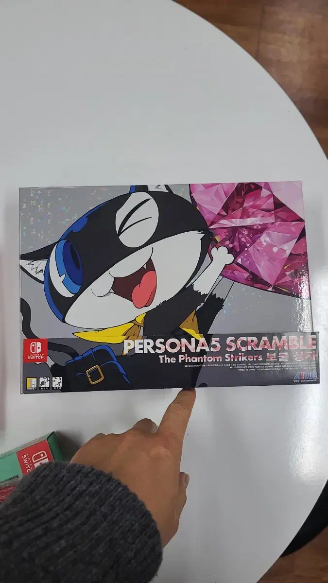 Switch Persona5 Scramble limited edition sells