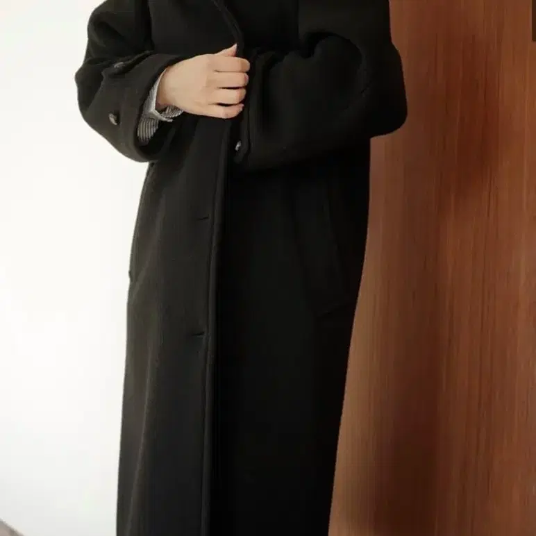 아이데 언라벨 캐롤 코트 블랙 unlabeled carol coat