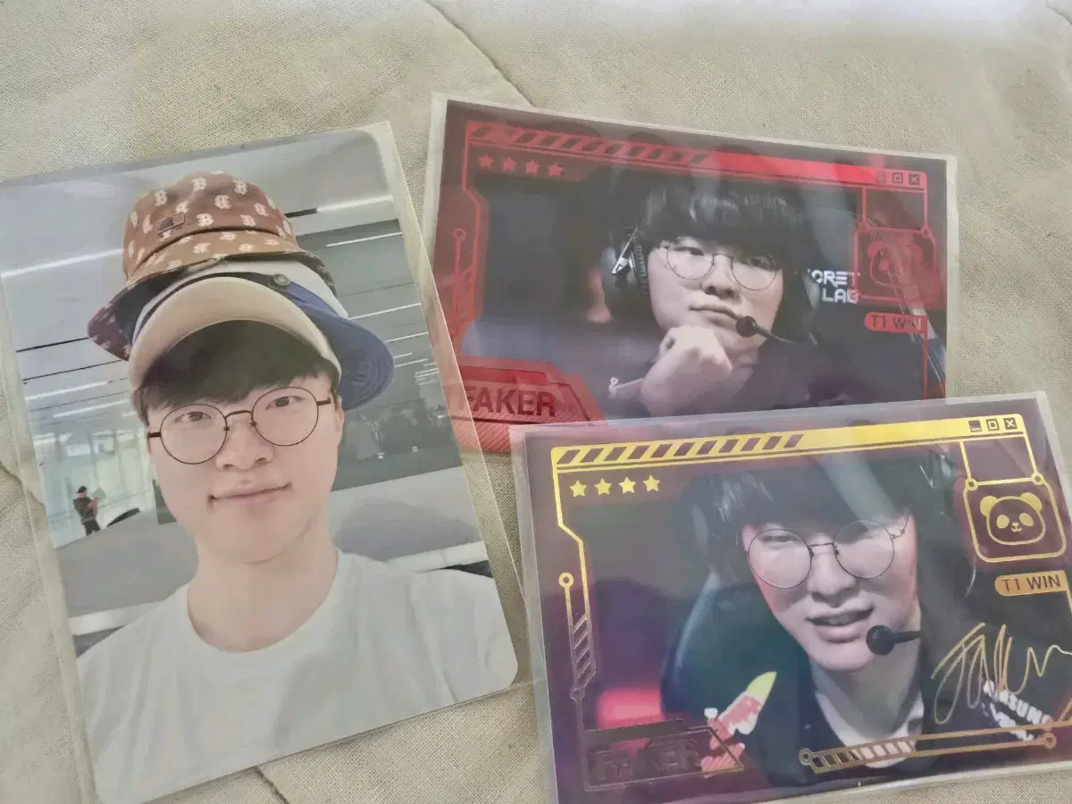 T1 Faker Photo Cards in bulk of 3 cards