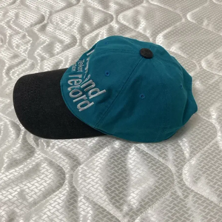 Teket 테켓 RECORD CAP BLUE