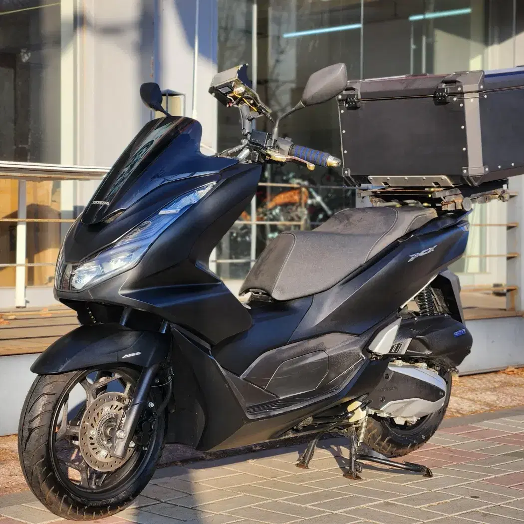 2021년 혼다 PCX125ABS 1인신조 700KM 배달셋팅 판매합니다