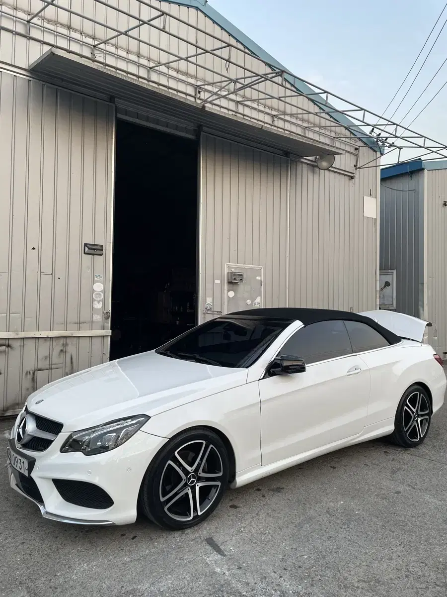 E200 카브리올레 16년식