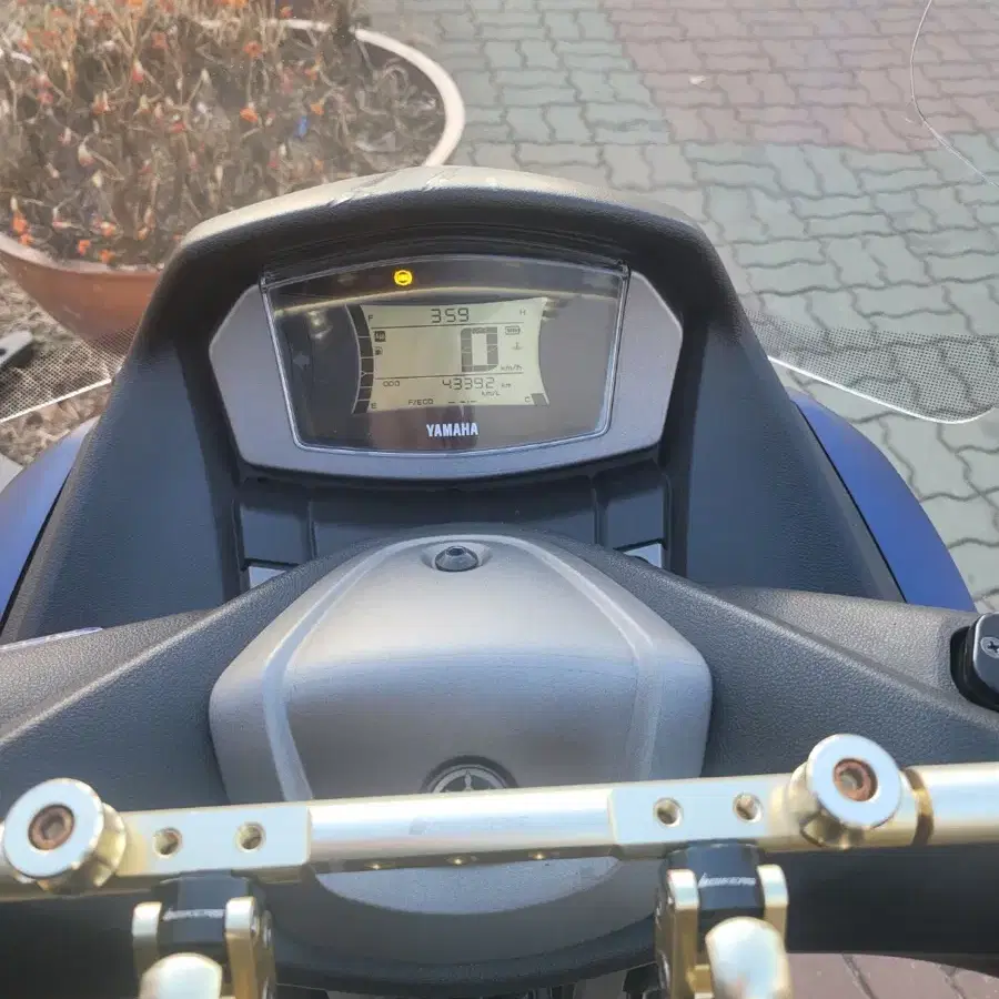 Nmax 125 무광블루 판매합니다