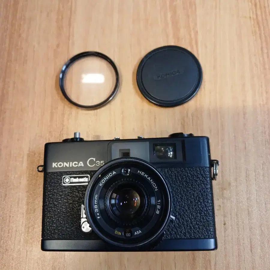 KONICA C35 단랜즈 필림카메라