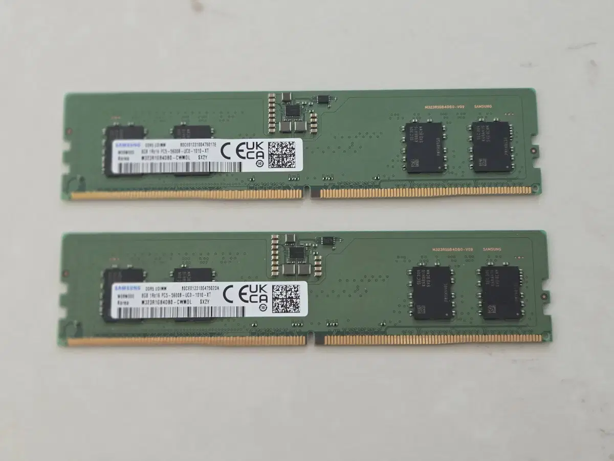 삼성 램 ddr5 8g 5600b 두개 팝니다