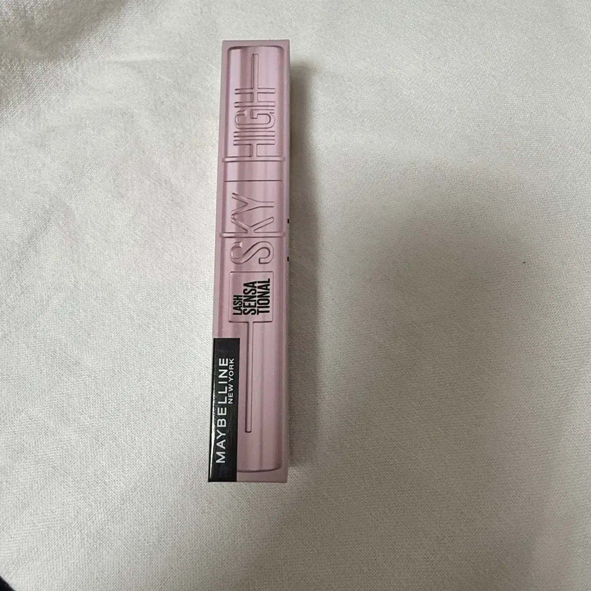 MaybellineNew York SkyHighMaskara