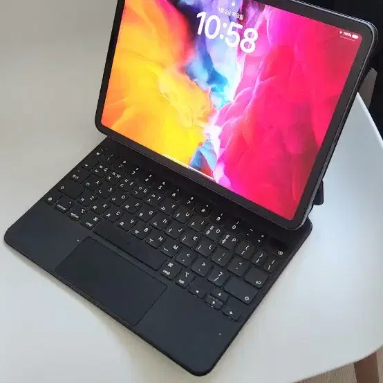 급처 ipad pro11 2세대 256기가 +정품키보드포함