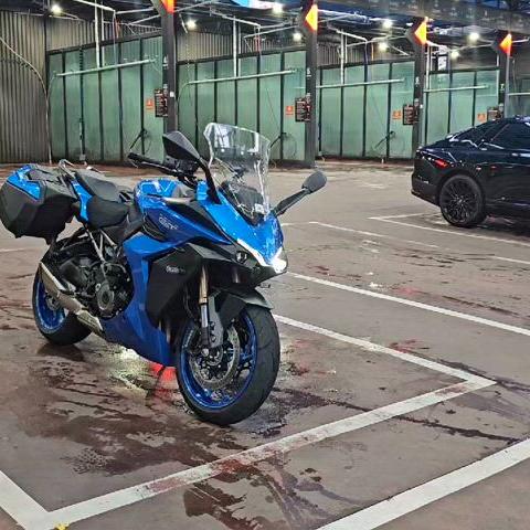 Suzuki s1000gt 판매합니다