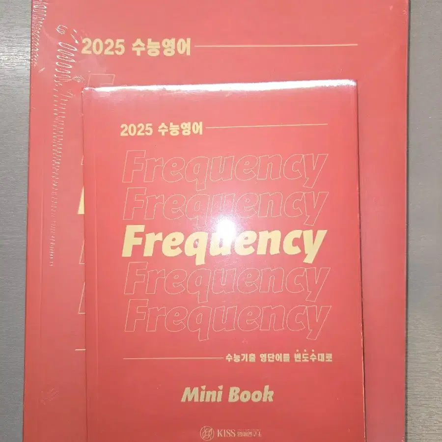 션티 frequency 영단어장+미니북 판매 _ 비닐뜯지않은새책