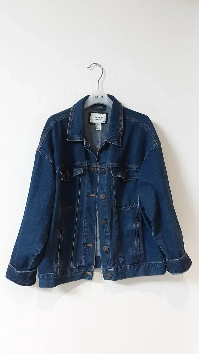 Forever 21 Jin jean jacket denim jacket size 66