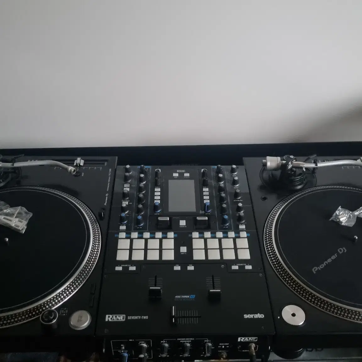 신품급 plx-1000 x 2 , rane 72 set 판매합니다.