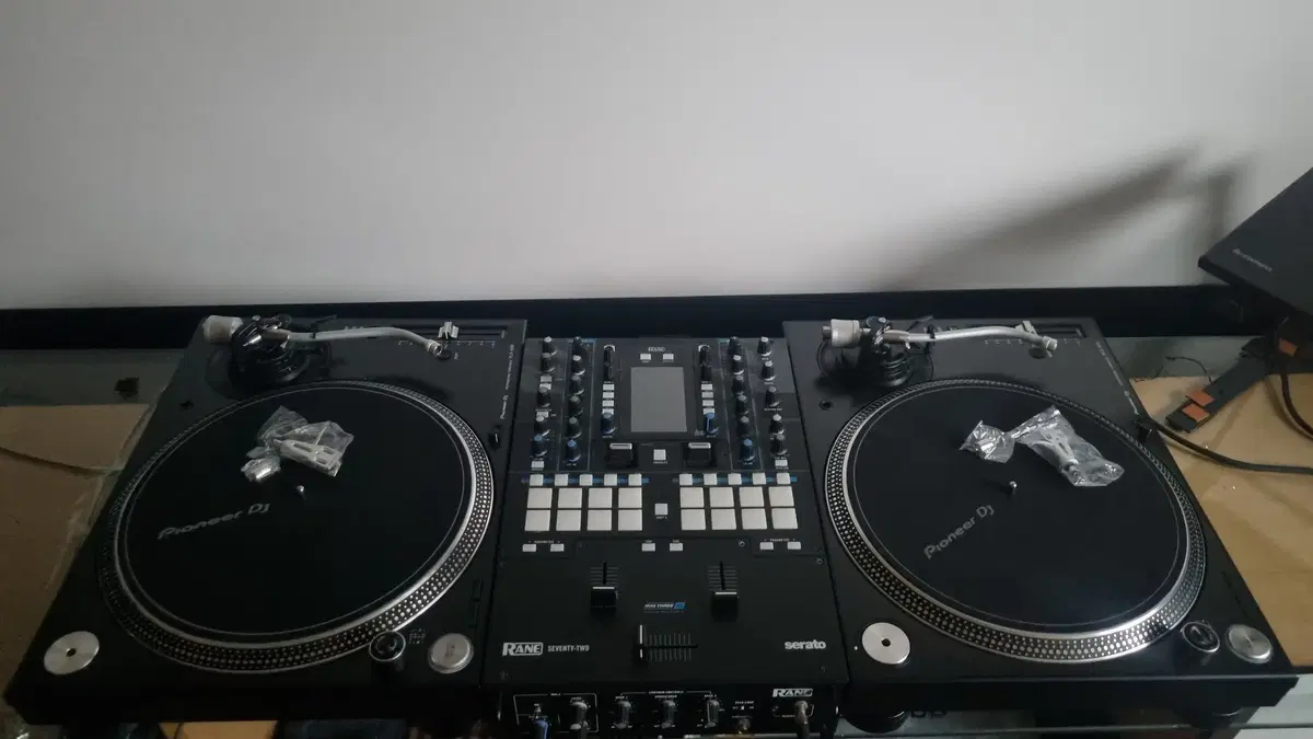 신품급 plx-1000 x 2 , rane 72 set 판매합니다.