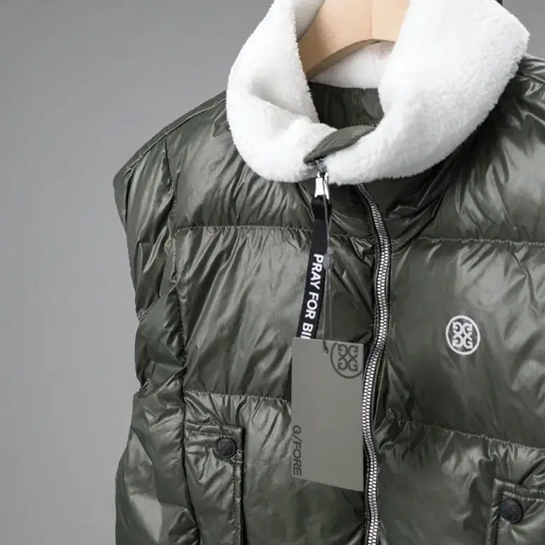 여성 골프웨어 SHORT PUFFER 조끼