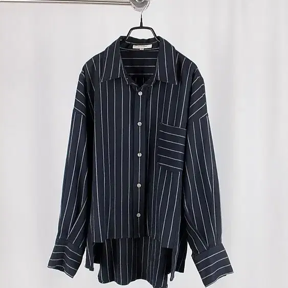 MOUSSY STRIPE LOOSE FIT SHIRTS