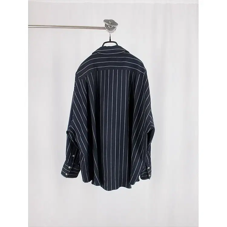 MOUSSY STRIPE LOOSE FIT SHIRTS