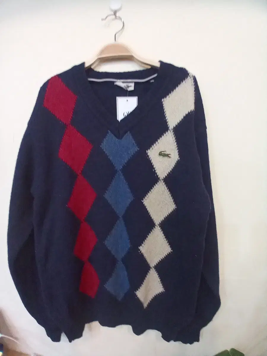 Lacoste Acaille V-neck Knit