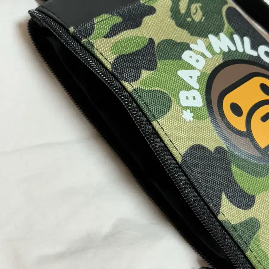 Bape 베이프 마일로 크로스백 미니