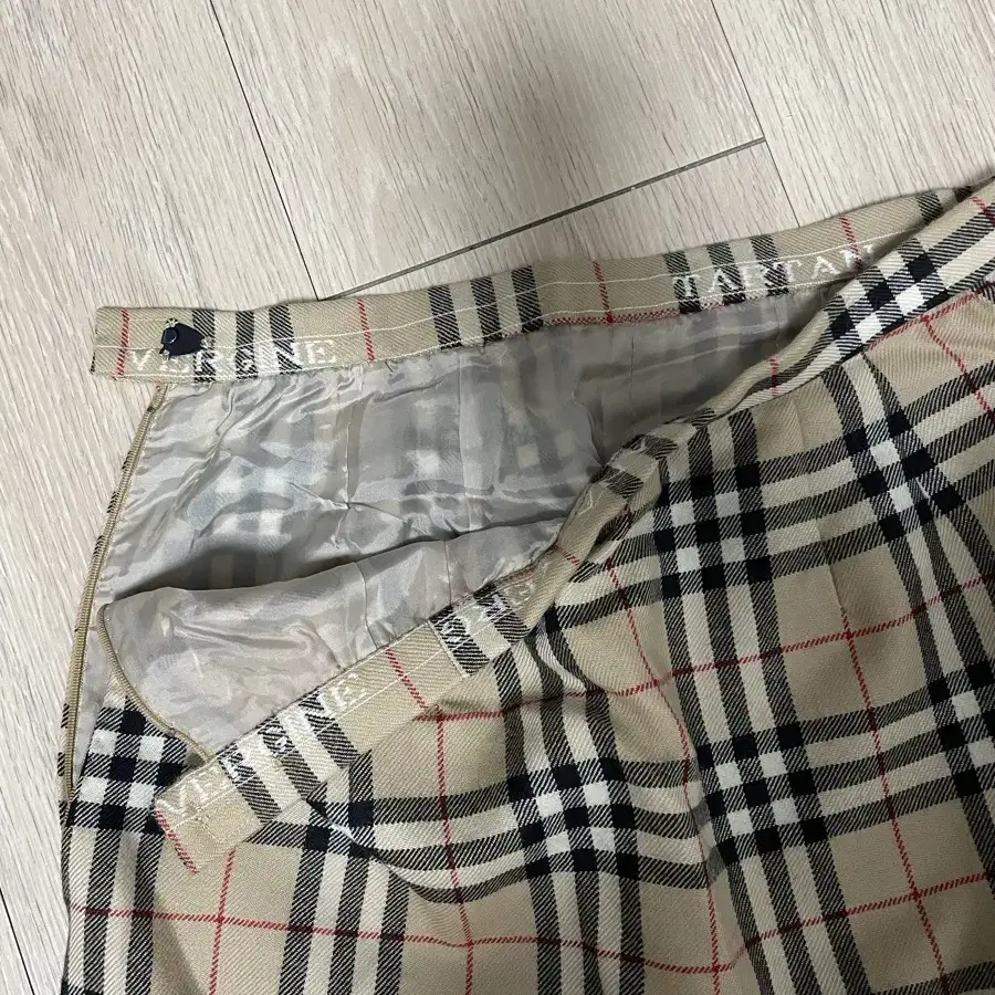 Vintage check skirt