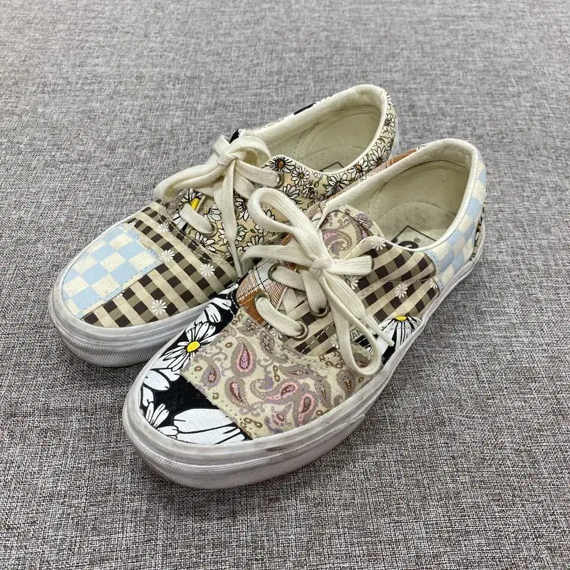 Vahn's Flower Meadows Patchwork Sneakers 235 K07770