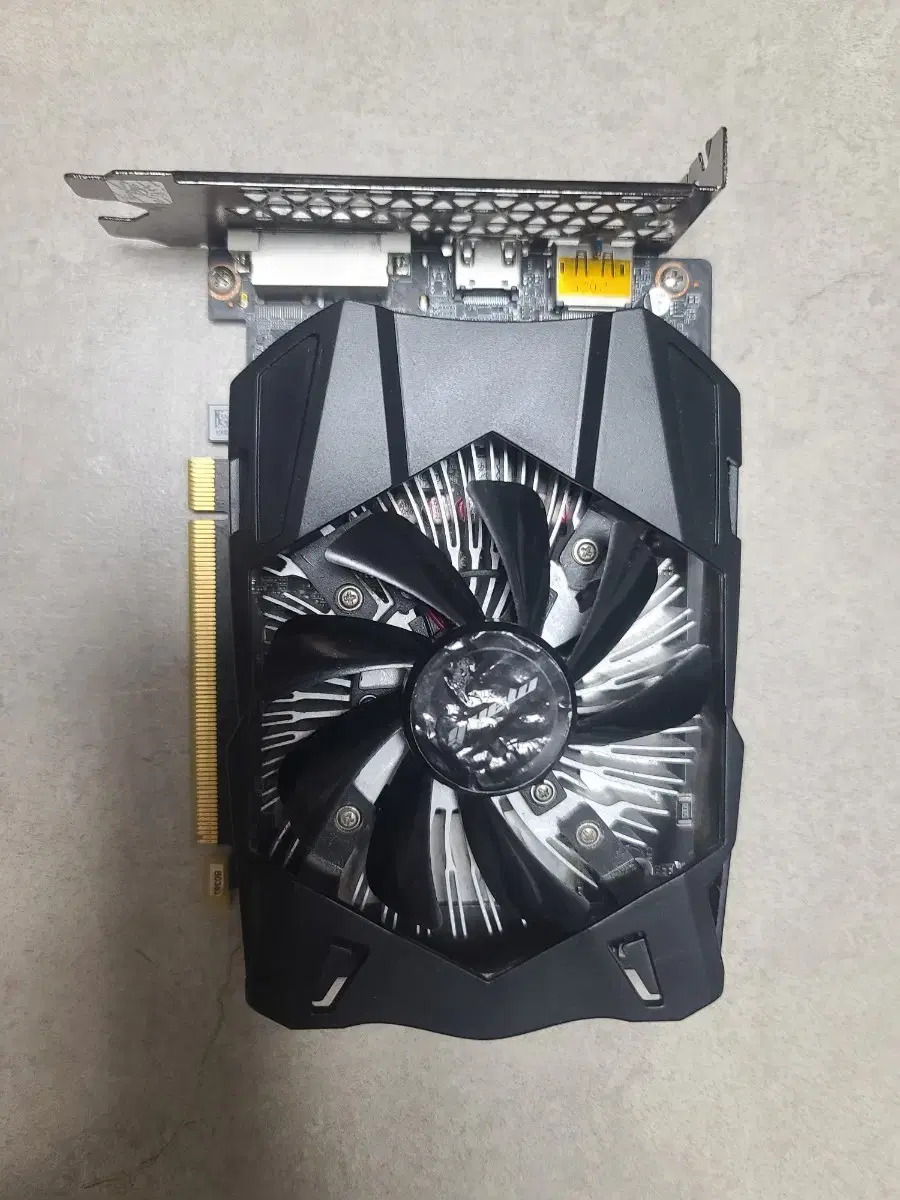 만리 manli Nvidia geforce gtx1650 super 4g