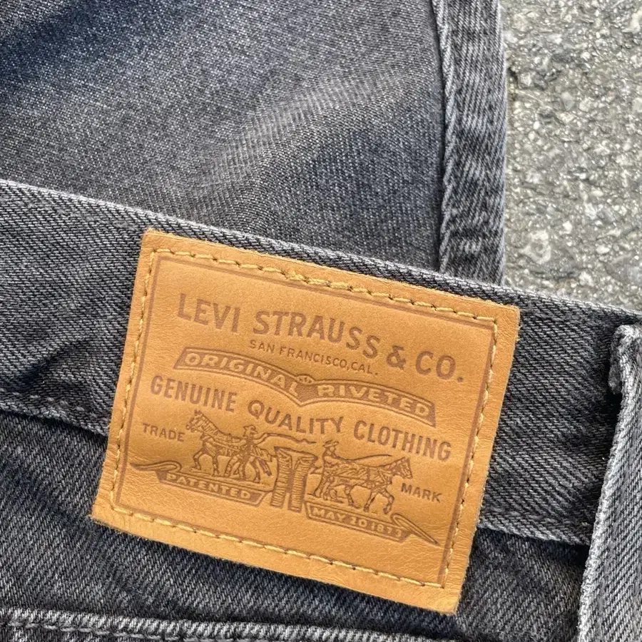 00s Levis Premium Overall