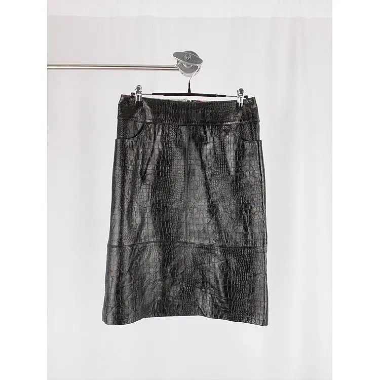 PLATINE sheep skin skirt (28.3 inch)