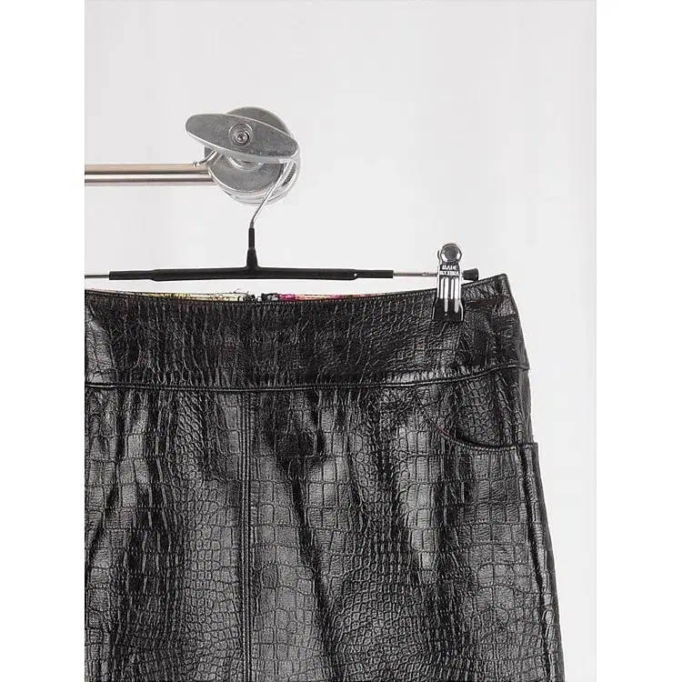 PLATINE sheep skin skirt (28.3 inch)