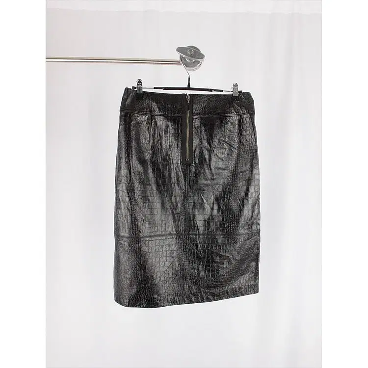 PLATINE sheep skin skirt (28.3 inch)