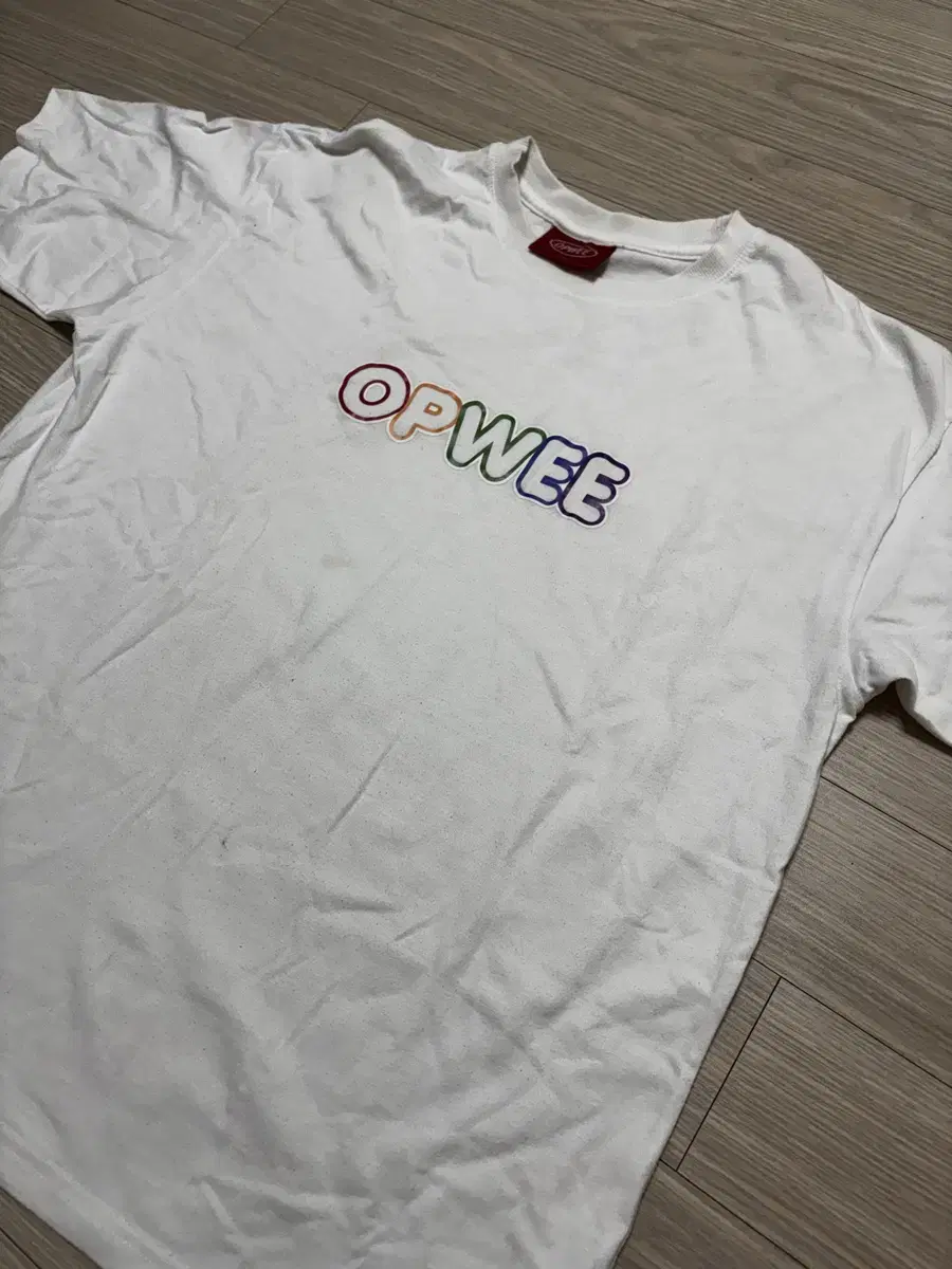 OPWEE 오프위 반팔티셔츠