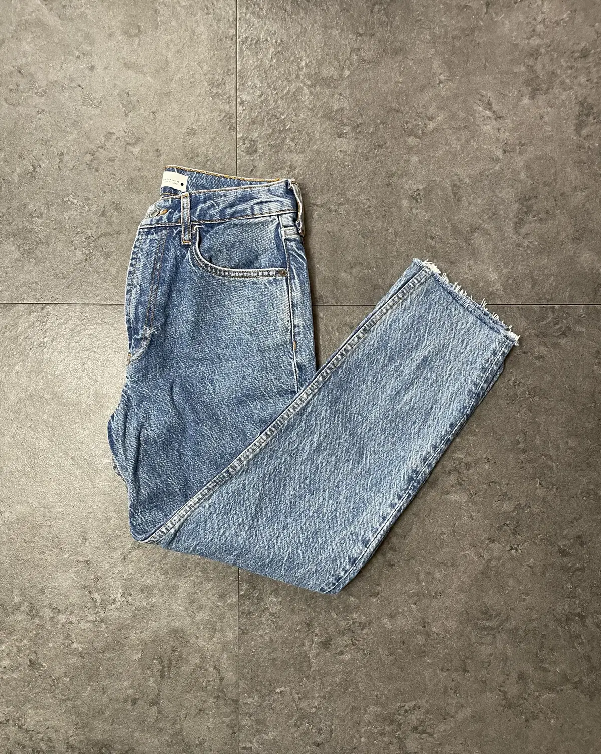 Vintage9 Zara Tapered Fit Light Blue Denim / Jeans