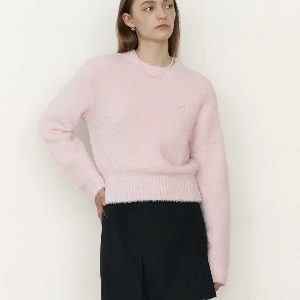 로라로라 CREW NECK CROP KNIT PINK