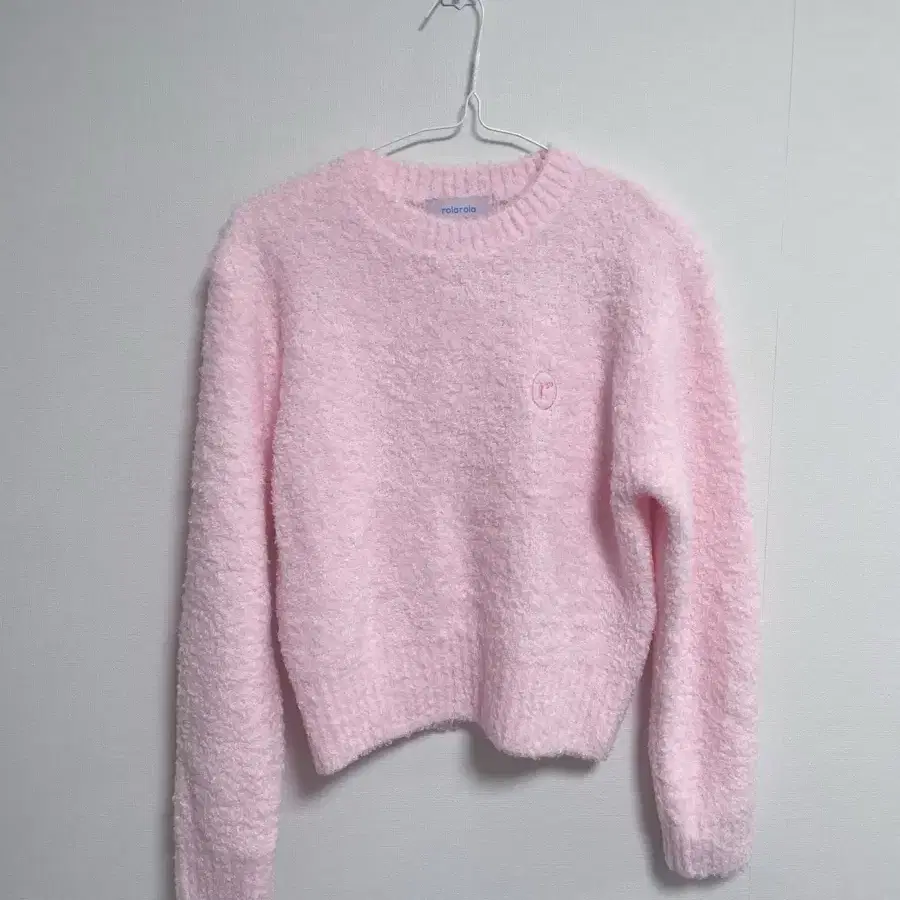 로라로라 CREW NECK CROP KNIT PINK