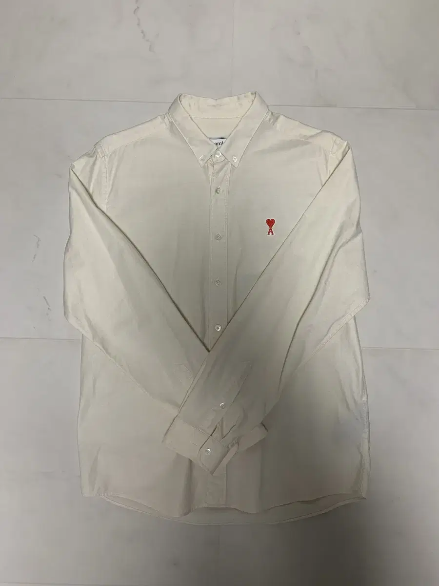 [42] ami ami small logo oxford shirt for sale.