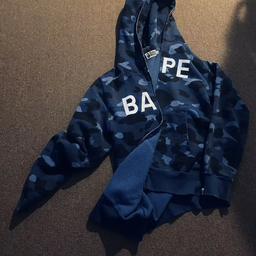 [XL] Bape x 스와로브스키 콜라보 후드집업