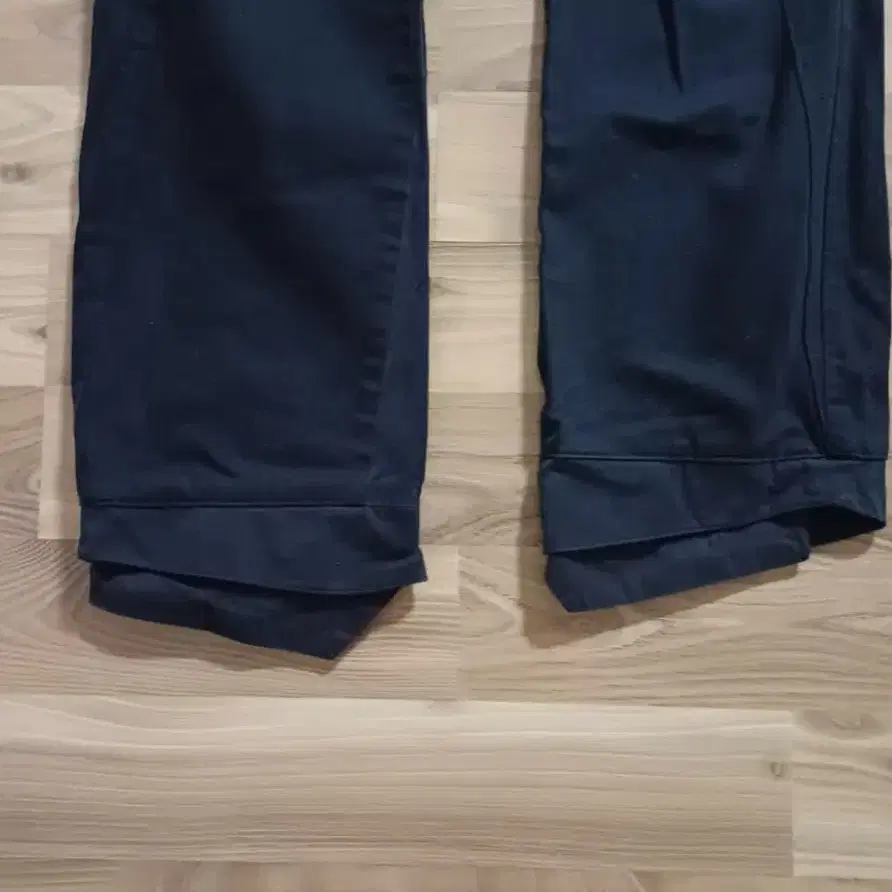 Xlim EP.2 04 TROUSERS