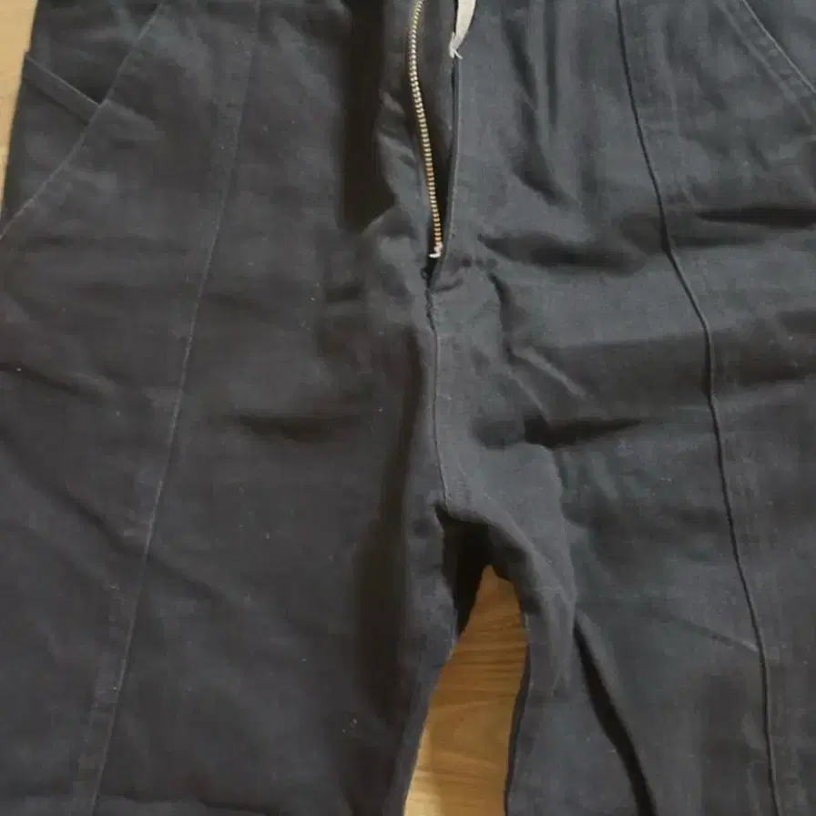 Xlim EP.2 04 TROUSERS