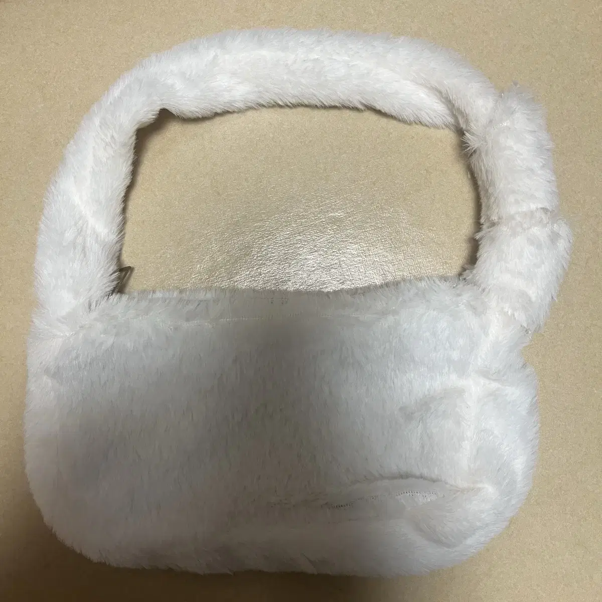 White fur handbag