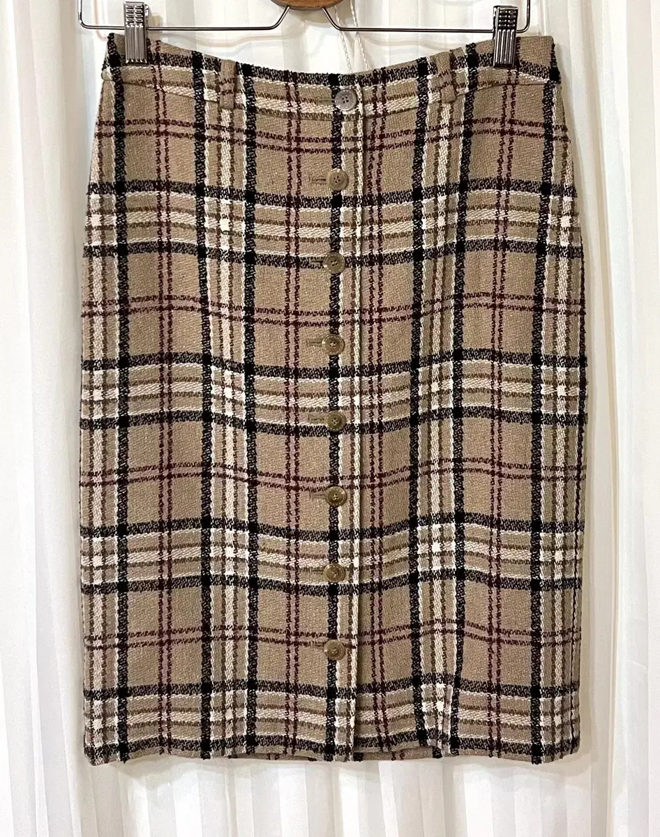 SI woolen skirt 66 almost new