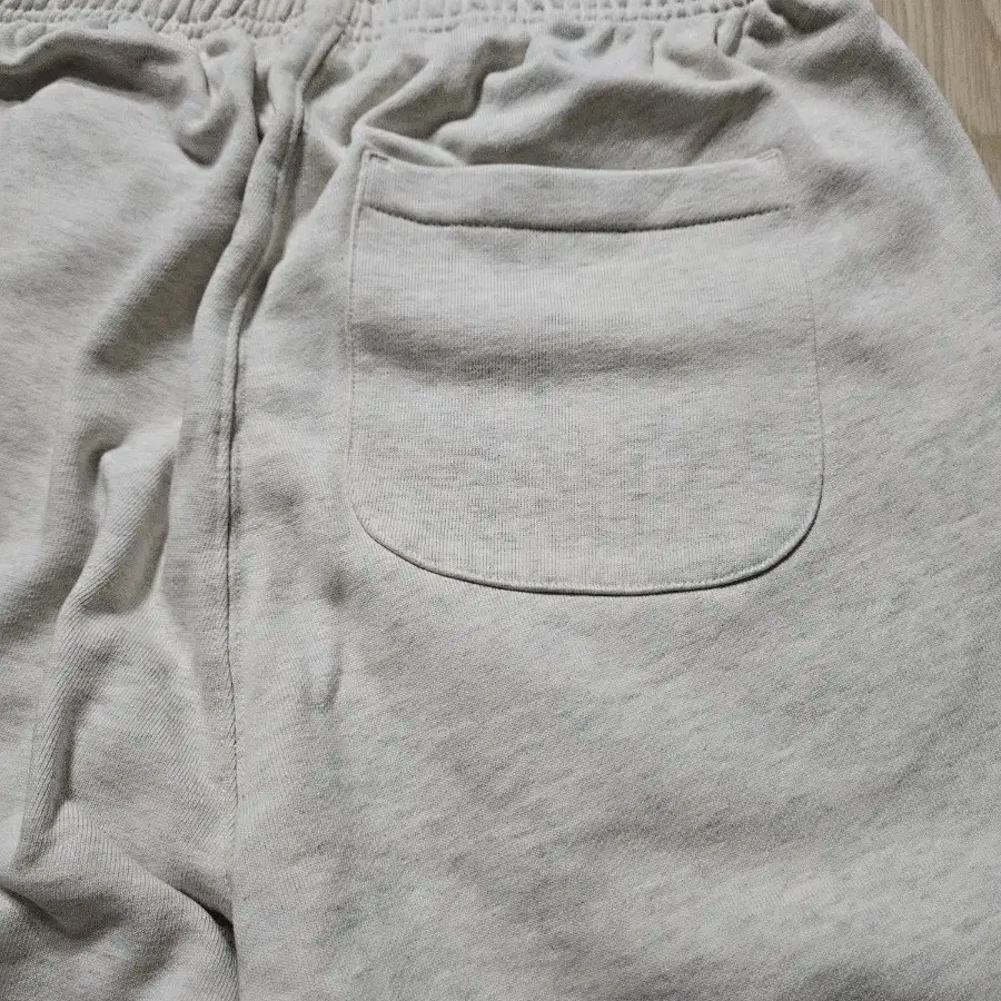 마리떼 CLASSIC LOGO STRING SWEATPANTS