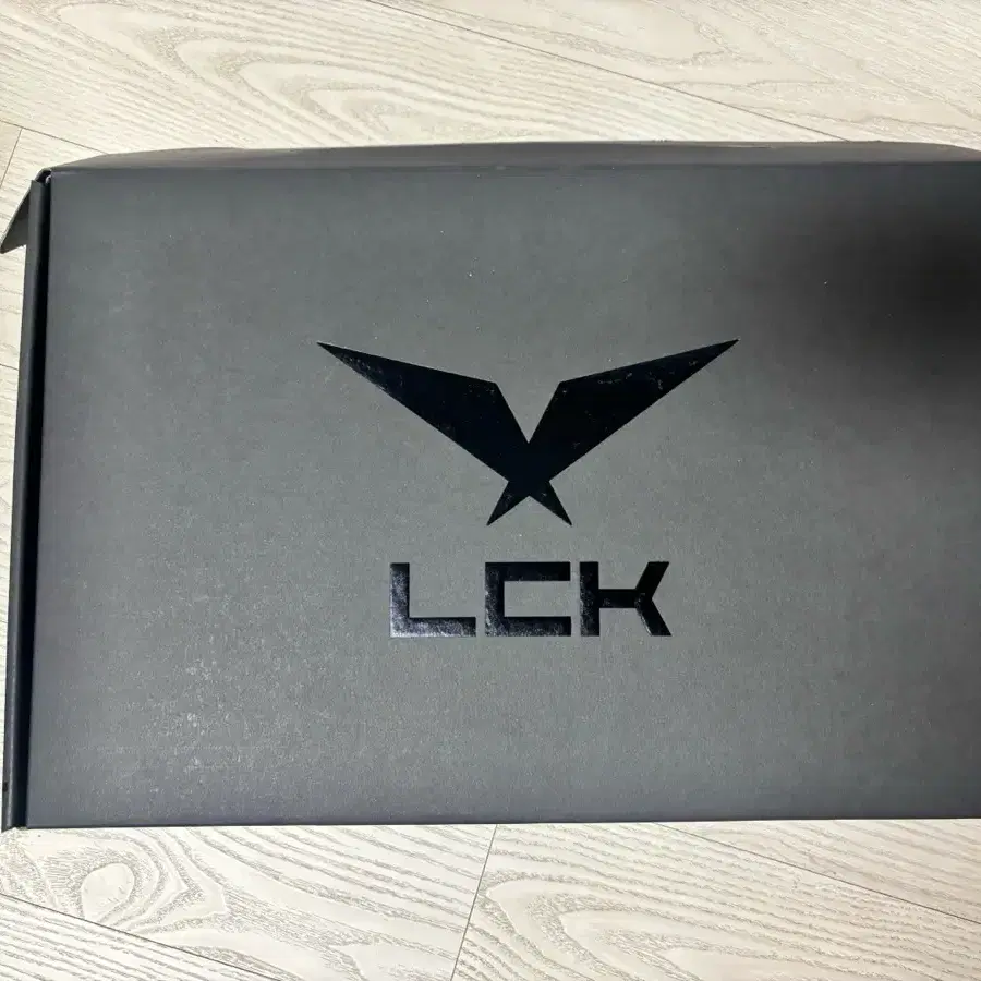 LCK 2024 VIP 데스크 세트