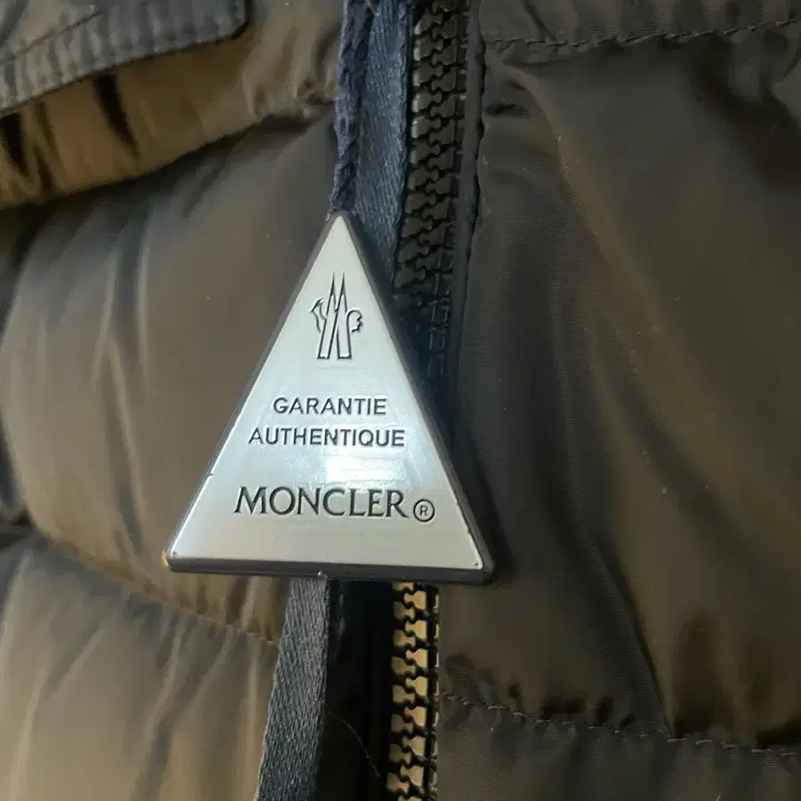 [MONCLER] 몽클레어 정품 새제품 플라메뜨 사이즈2 블랙