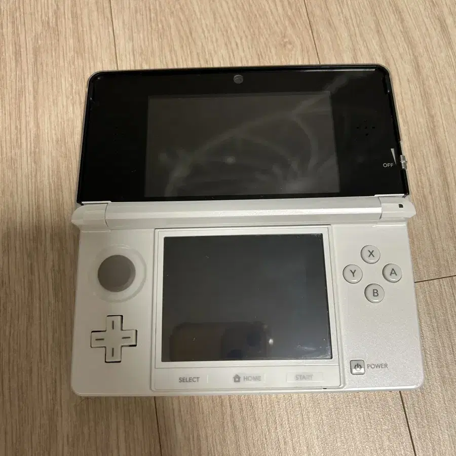 닌텐도3ds 화이트