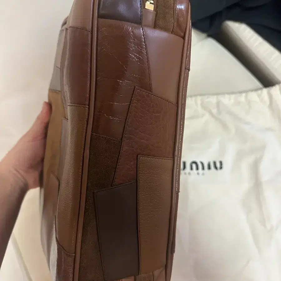 Miumiu 미우미우 업사이클 탑 핸들백