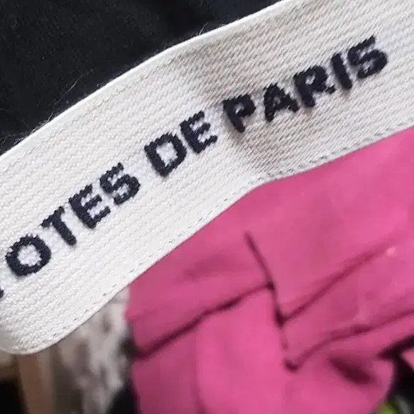 LES  COYOTES  DE  PARIS  티셔츠