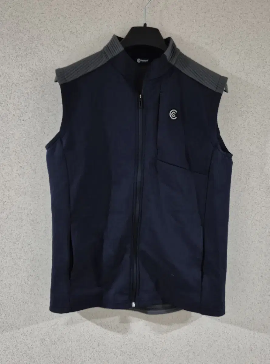 Cleveland Golf TechFleece Vest Size L