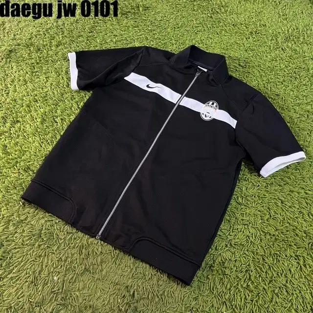 XL NIKE ZIPUP 나이키 집업 유벤