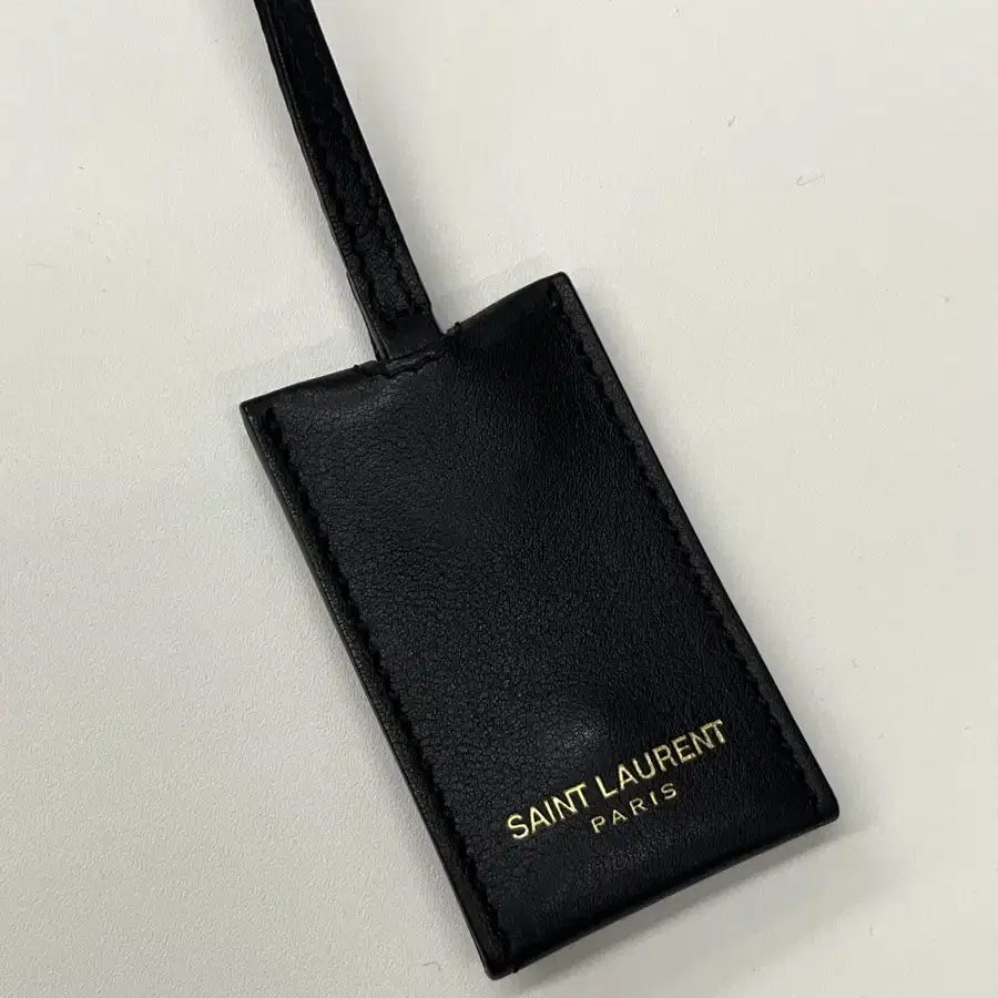 Saint Lauren YSL 생로랑 뉴 카바시크 토트백 블랙