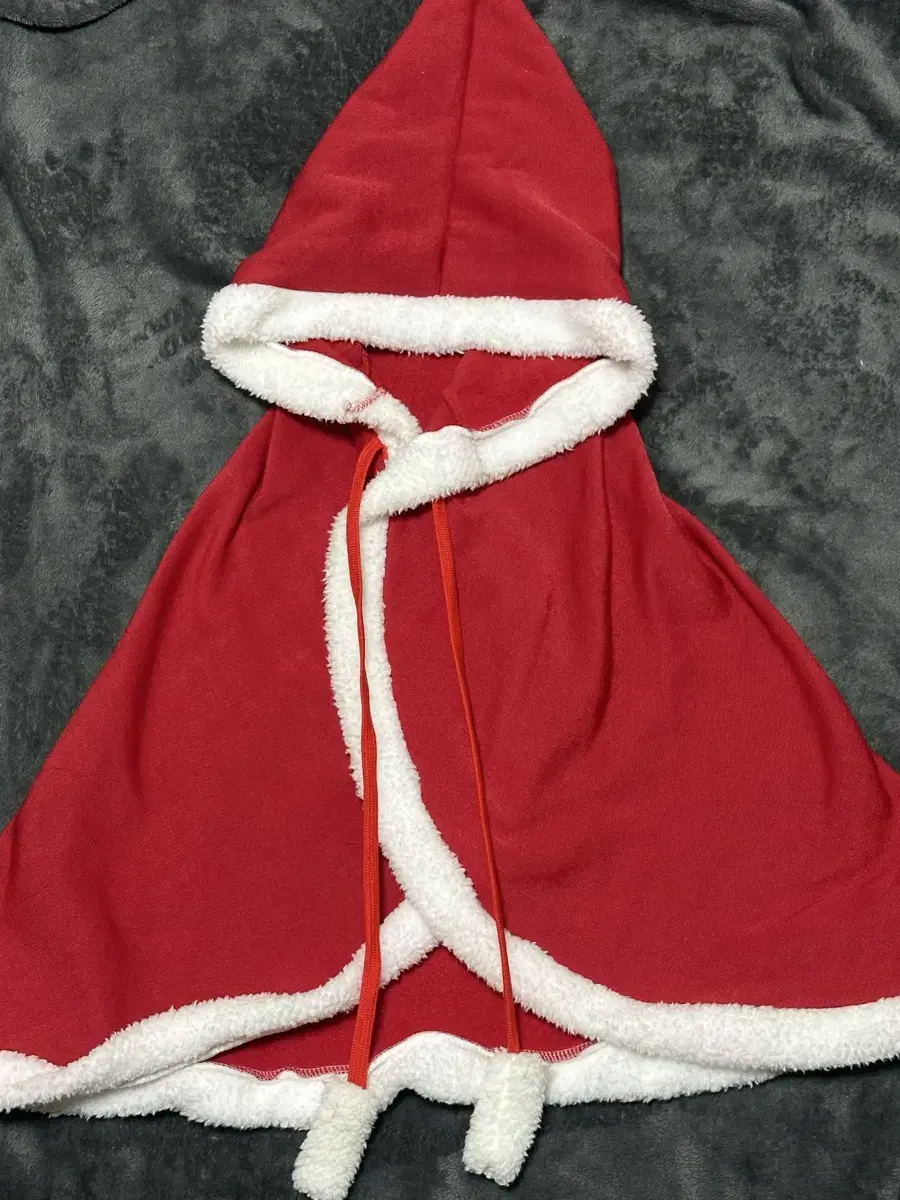 Artbox Hooded Santa Cloak