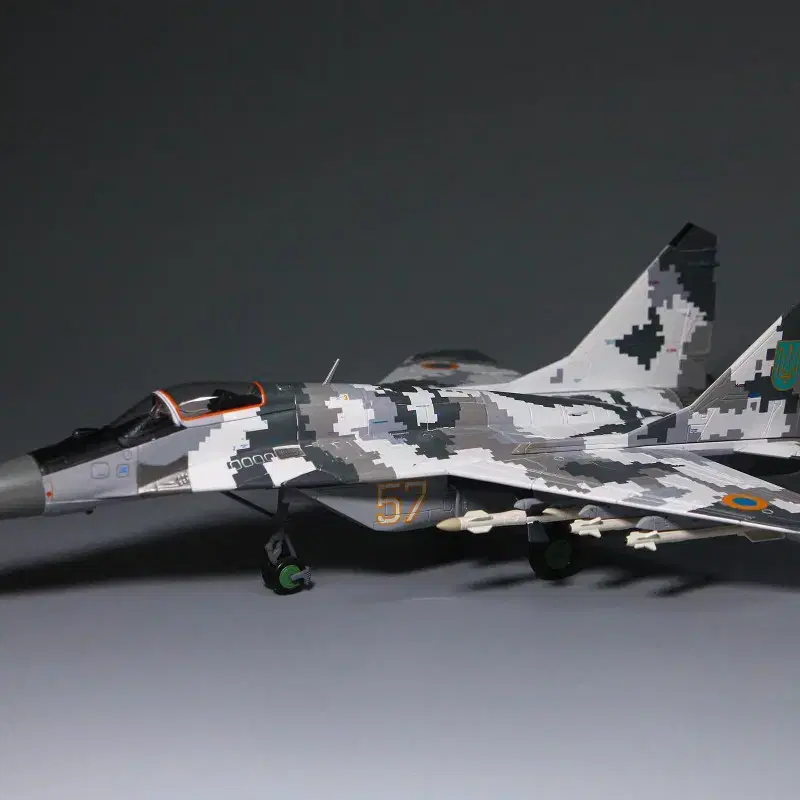 1/72 우크라이나 공군 MiG-29MU1 펄크럼 전투기 모형