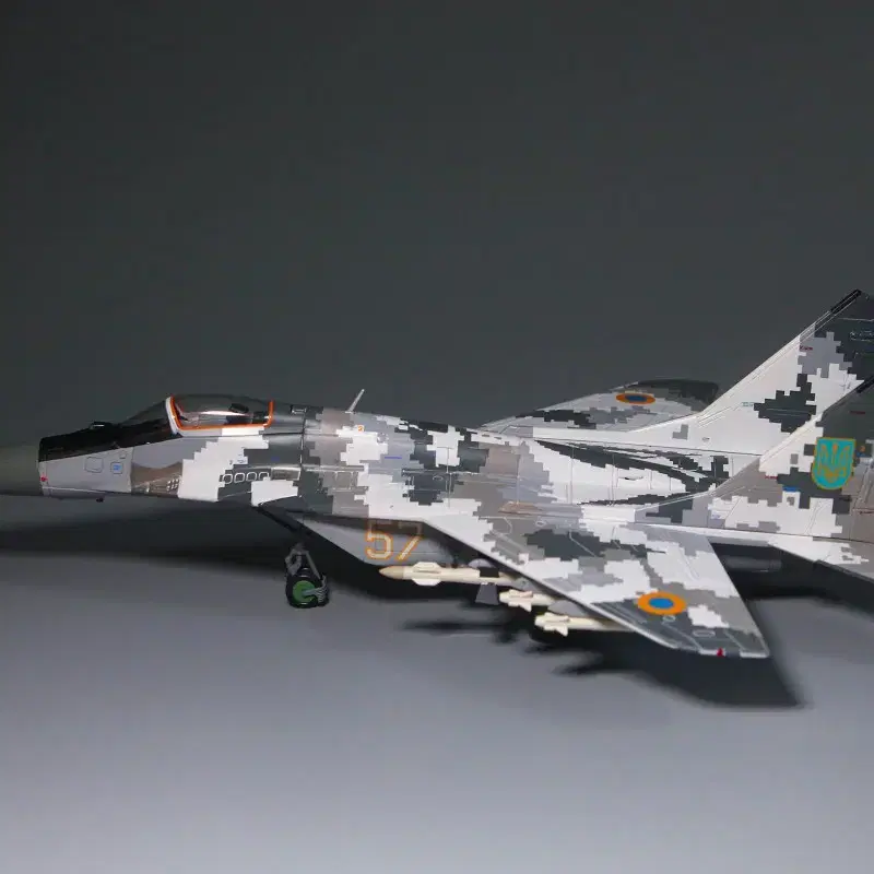 1/72 우크라이나 공군 MiG-29MU1 펄크럼 전투기 모형